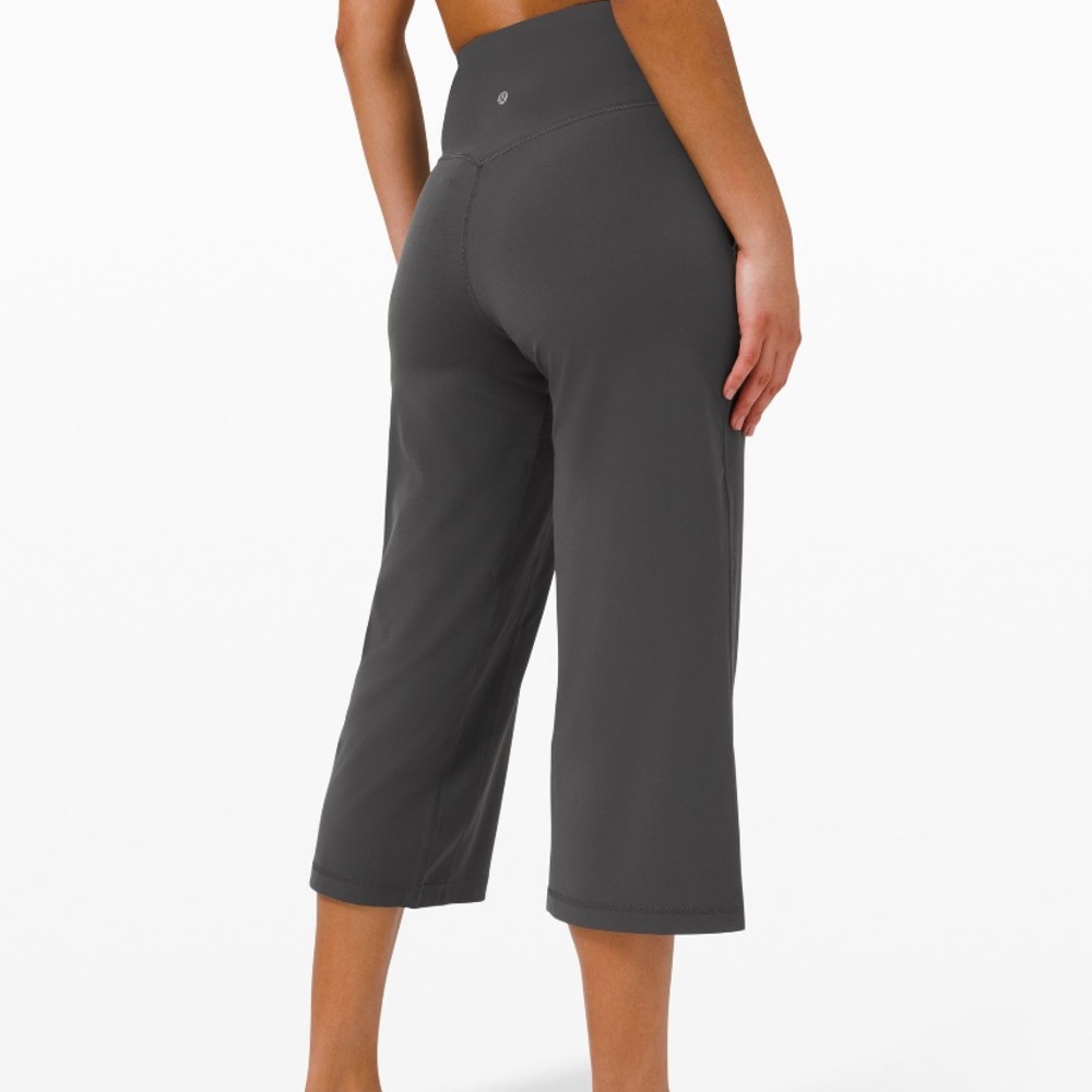 lululemon cropped pants